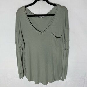 Grace & Lace Green Waffle Knit Deep V Neck Long Sleeve Top L
